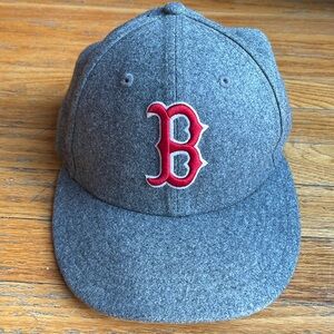 Todd Snyder Boston Red Sox limited edition baseball hat. Sz 7 1/4 or 57.7cm.